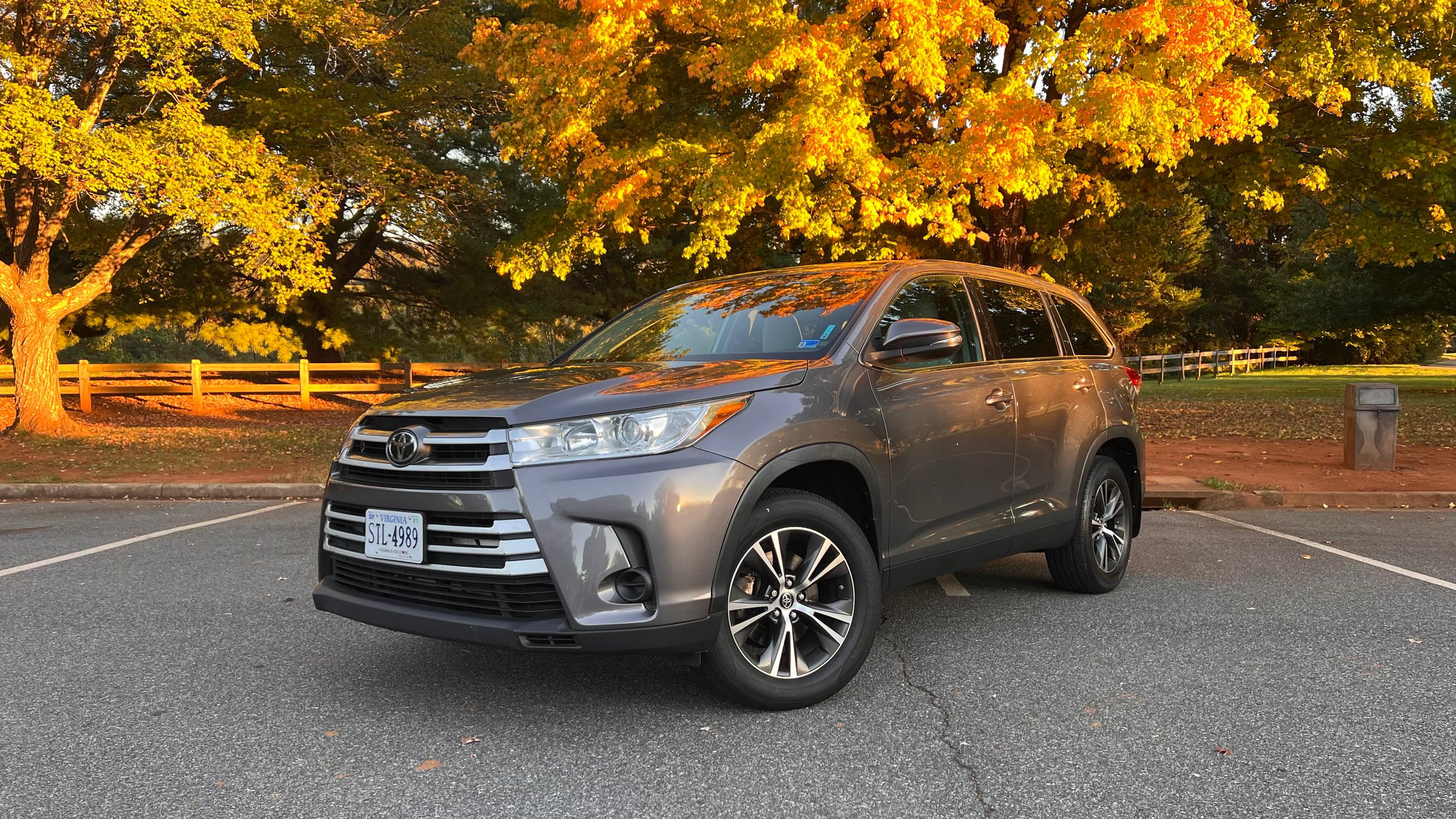 Toyota Highlander 2019 in Charlottesville, VA