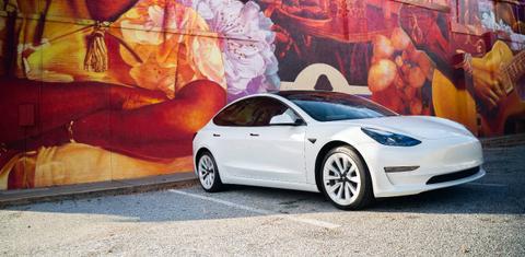 Tesla Model 3 2022