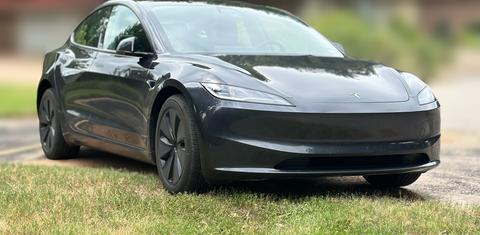 Tesla Model 3 2025