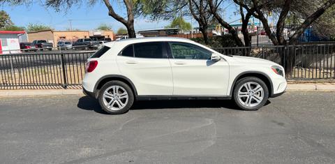 Mercedes-Benz GLA-Class 2016