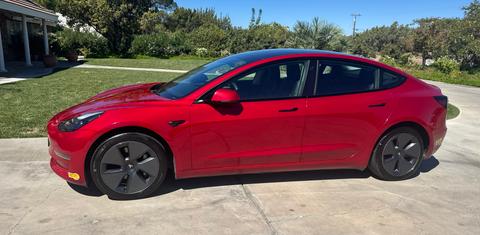 Tesla Model 3 2022