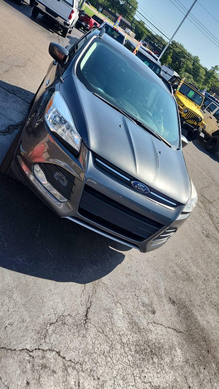 Ford Escape 2015 in Flint, MI