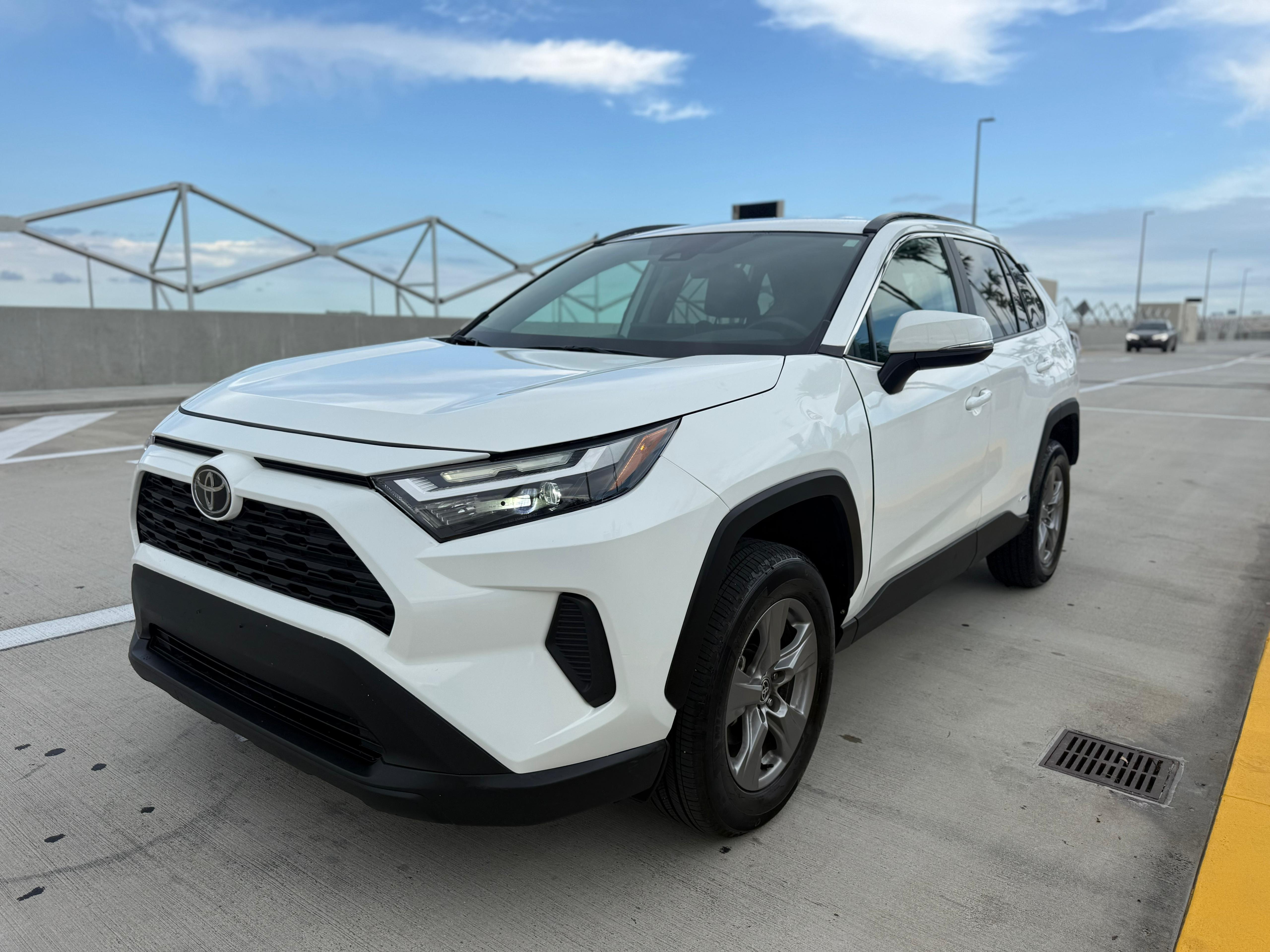 Toyota RAV4 Hybrid 2025 in 