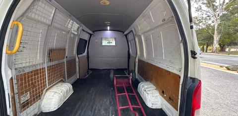 Toyota HIACE 2015