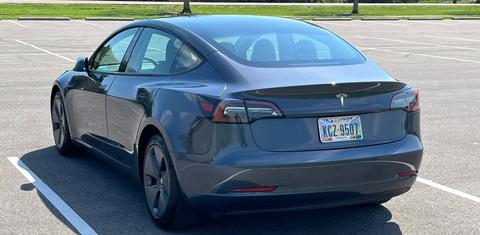 Tesla Model 3 2023