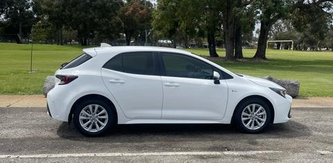 Toyota COROLLA 2025