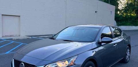 Nissan Altima 2019