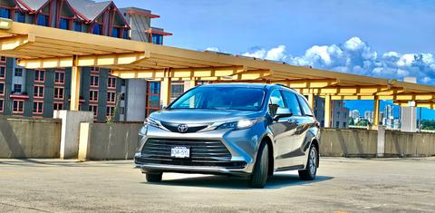 Toyota Sienna 2026