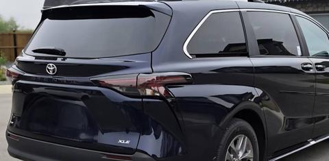 Toyota Sienna 2026