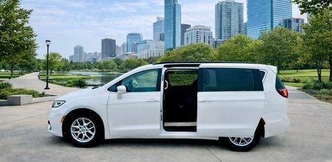 Chrysler Pacifica 2022