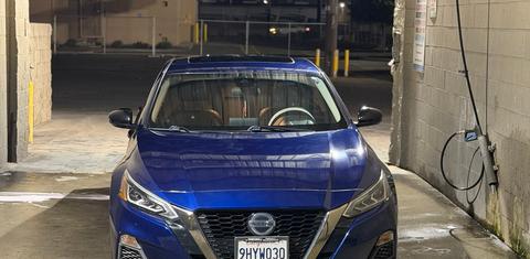 Nissan Altima 2021