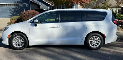 Chrysler Voyager 2022