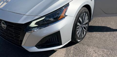 Nissan Altima 2024