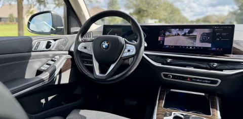 BMW X7 2025