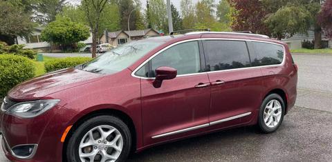 Chrysler Pacifica 2017