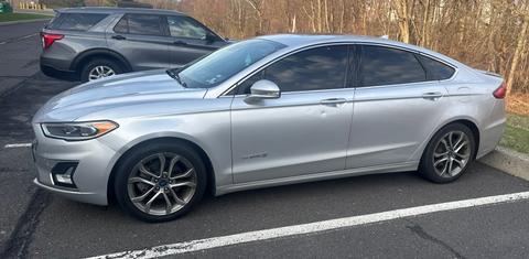 Ford Fusion Hybrid 2019