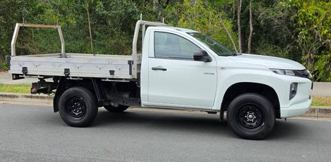 Mitsubishi TRITON 2018