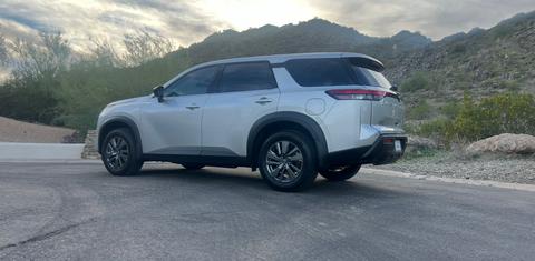 Nissan Pathfinder 2025