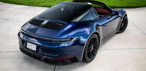 Porsche 911 2023