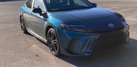 Toyota Camry Hybrid 2025 rental in Alcoa, TN by Loreen W. | Turo