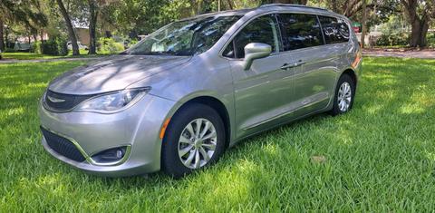 Chrysler Pacifica 2019