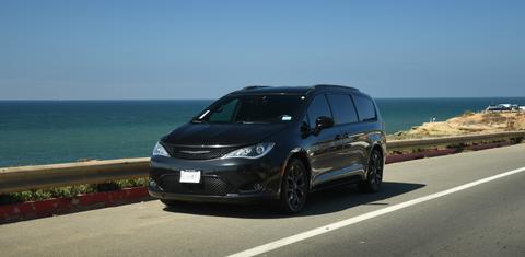 Chrysler Pacifica 2019
