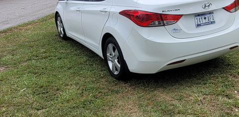 Hyundai Elantra 2013