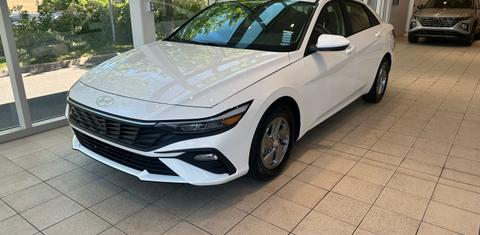 Hyundai Elantra 2024