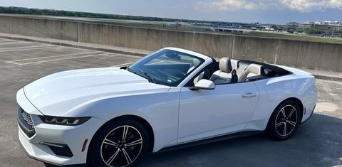 Ford Mustang 2024
