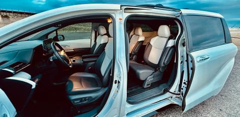 Toyota Sienna 2021