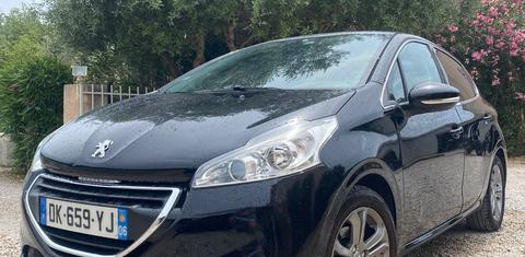 Peugeot 208 2014