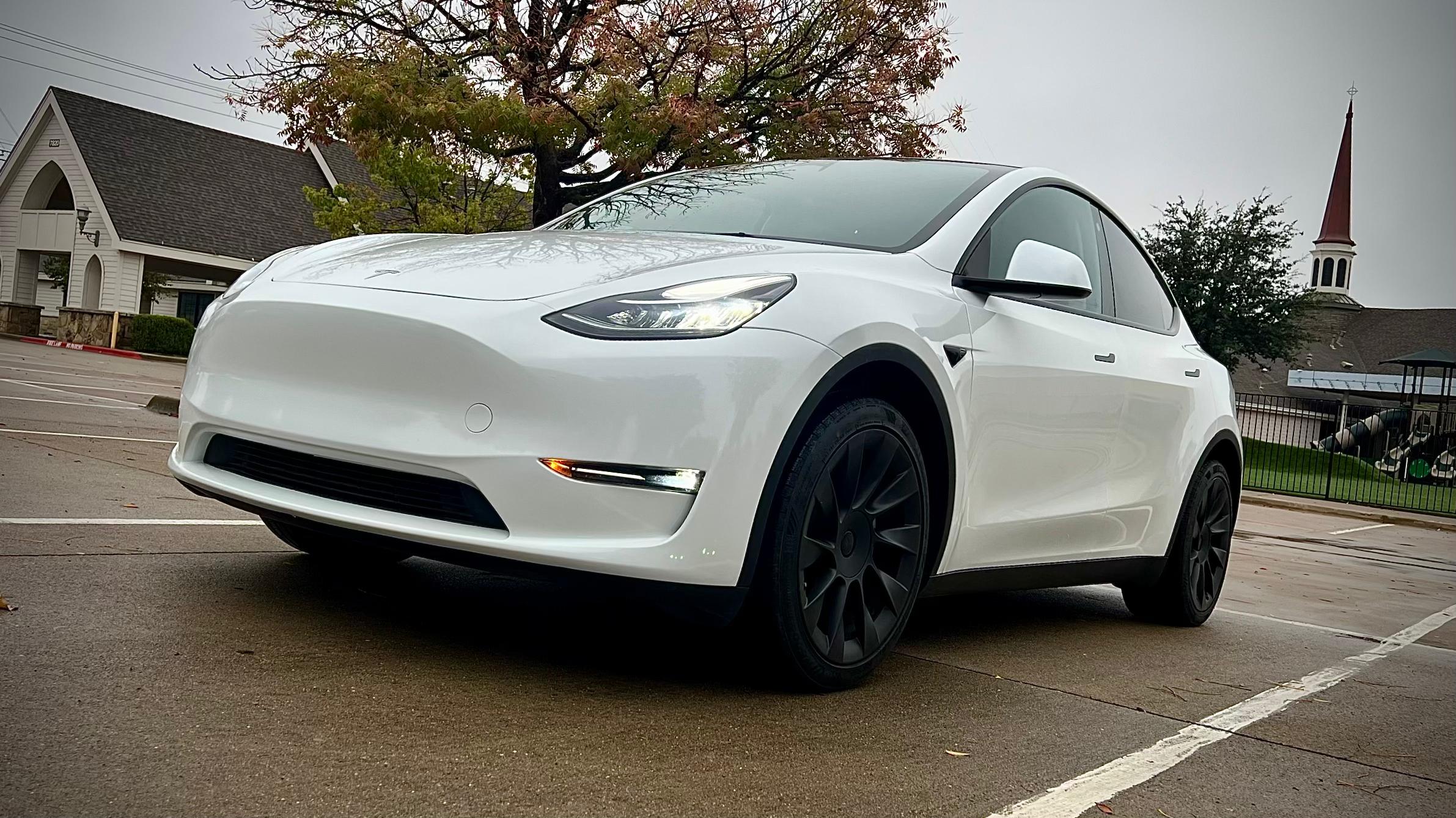 Tesla Model Y 2023 in McKinney, TX