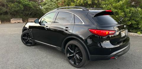 INFINITI QX70 2016