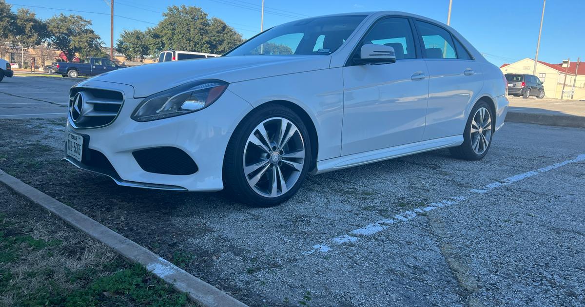 MercedesBenz EClass 2014 rental in San Antonio, TX by Michael R. Turo