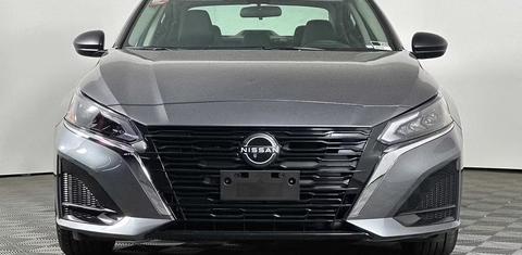 Nissan Altima 2024