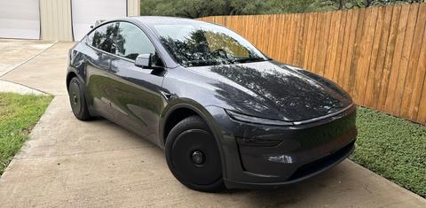 Tesla Model Y 2026