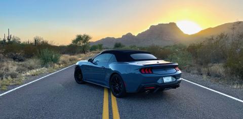 Ford Mustang 2024
