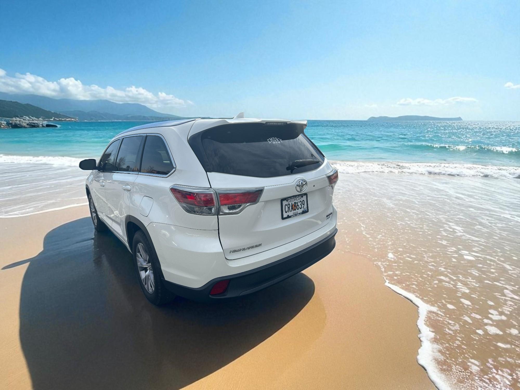Toyota Highlander 2015 rental in Douglasville, GA by Geo | Turo