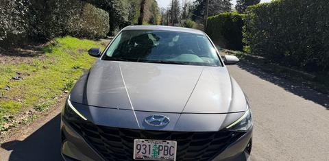 Hyundai Elantra Hybrid 2023