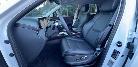 Genesis GV70 2026