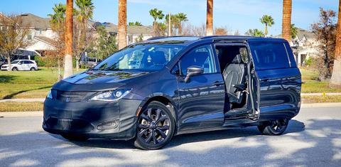 Chrysler Pacifica 2018