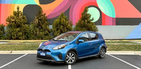 Toyota Prius c 2018