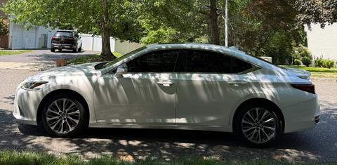 Lexus ES 2021