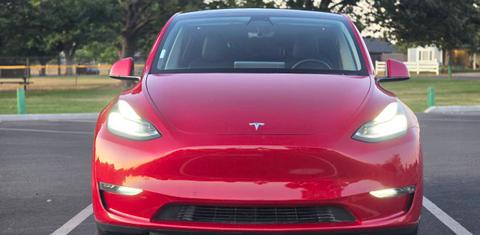 Tesla Model Y 2021