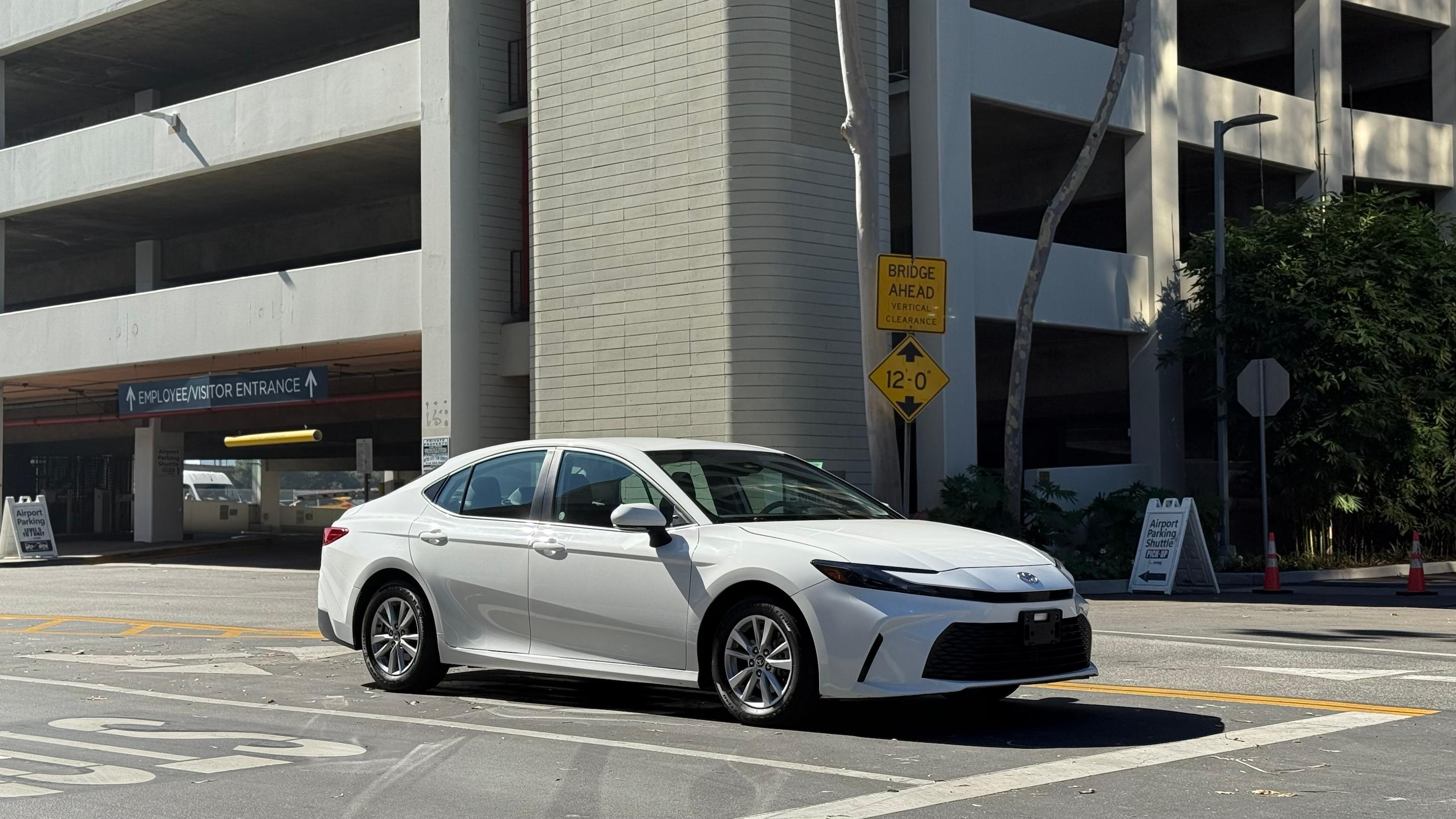 Toyota Camry Hybrid 2025 in 