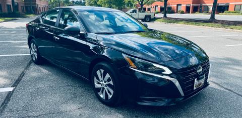 Nissan Altima 2025