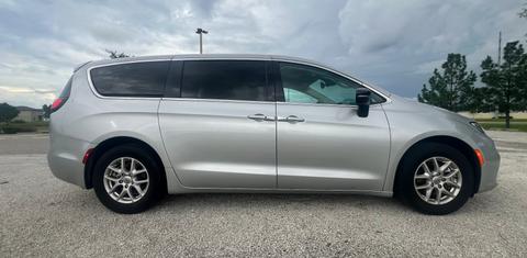 Chrysler Pacifica 2024