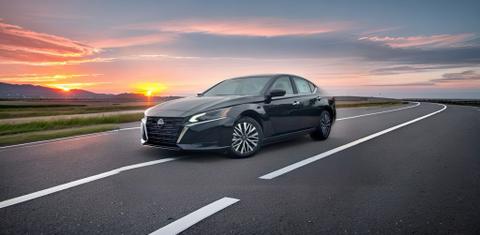 Nissan Altima 2025
