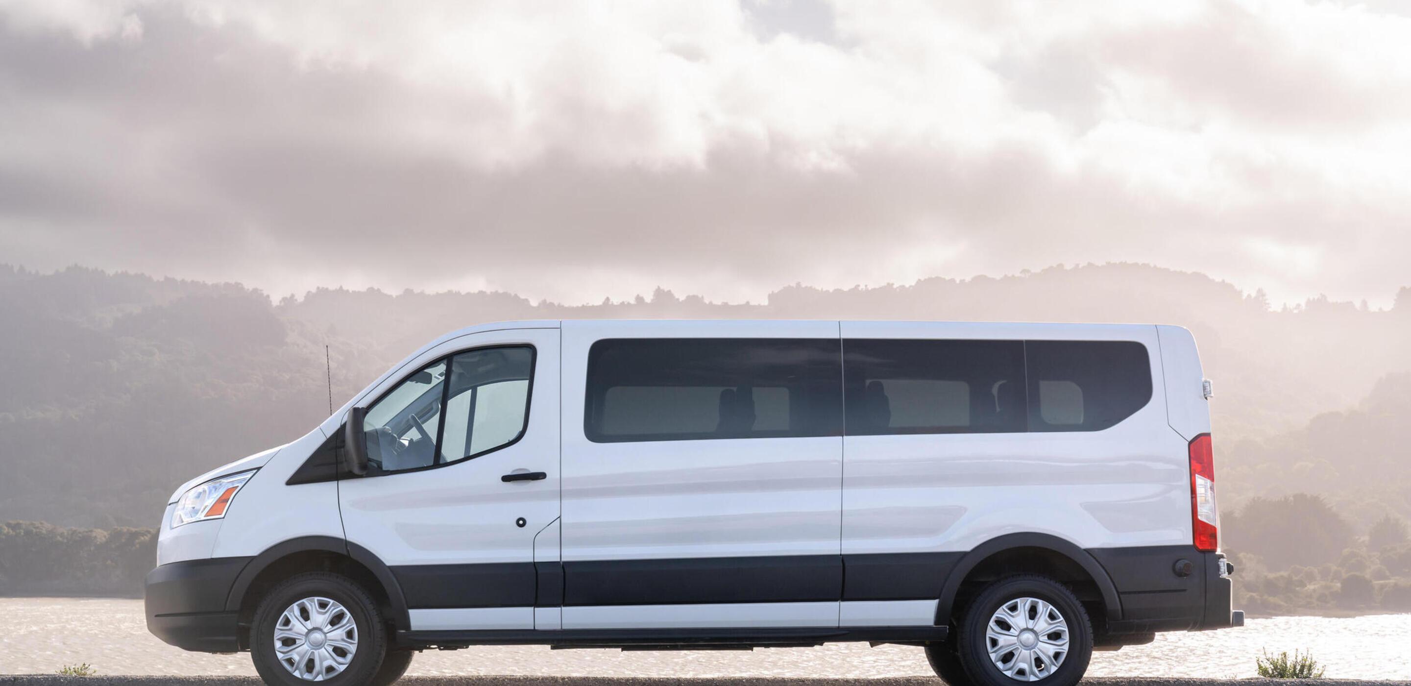 Ford Transit 2026 in Tampa, FL