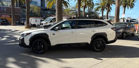Subaru Outback 2025